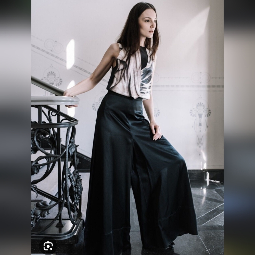 H&M Conscious Exclusive Silk Organic Dress Pants Wide Leg. ... 4